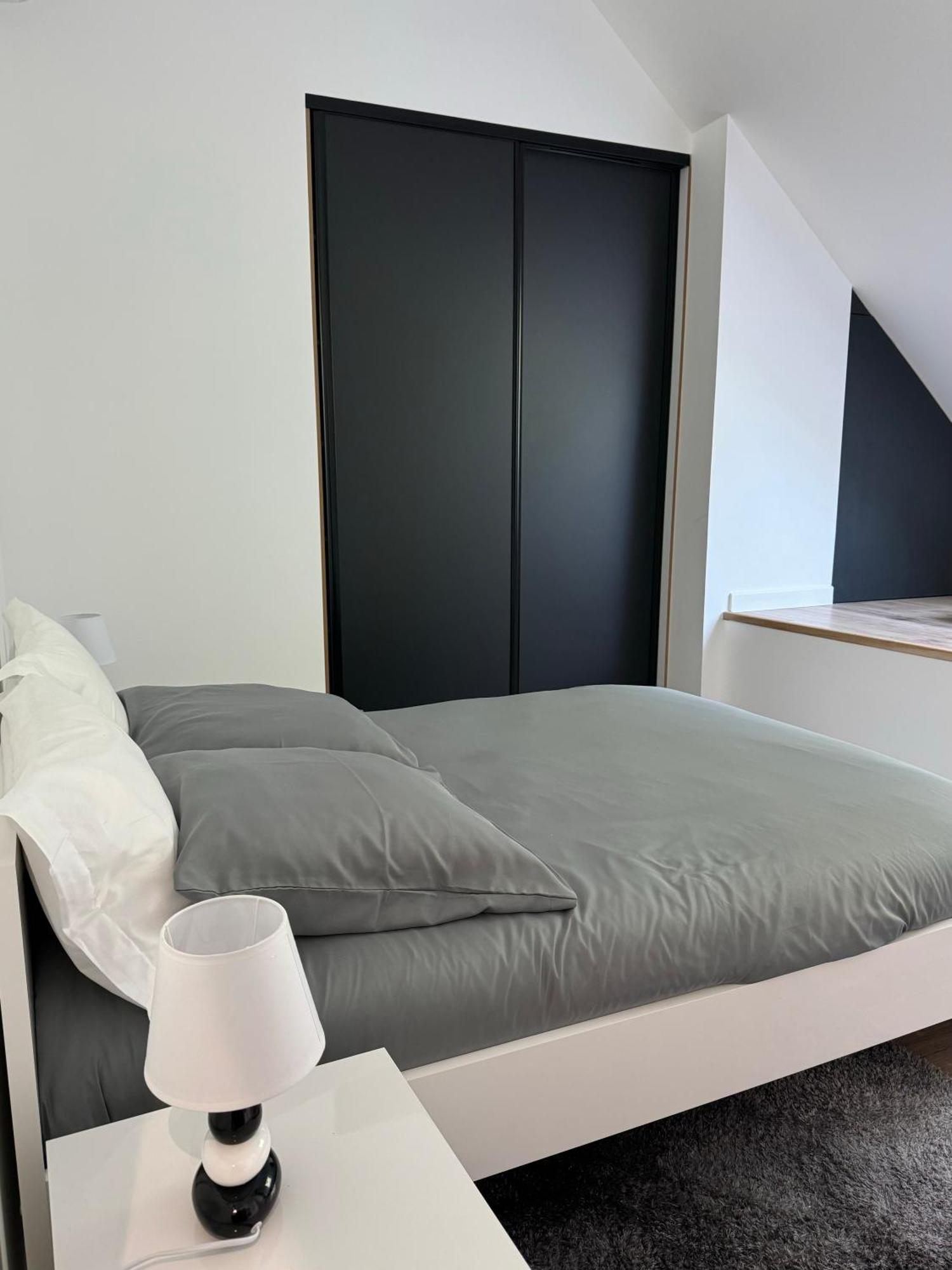 Magnifique Appartement Vue Lac - 5 Personnes Voglans Esterno foto