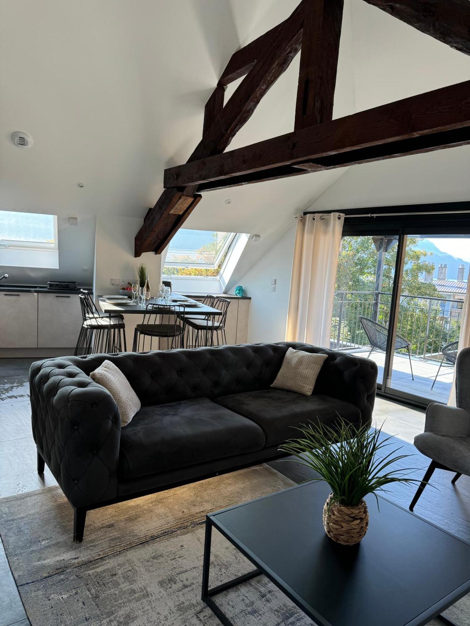 Magnifique Appartement Vue Lac - 5 Personnes Voglans Esterno foto