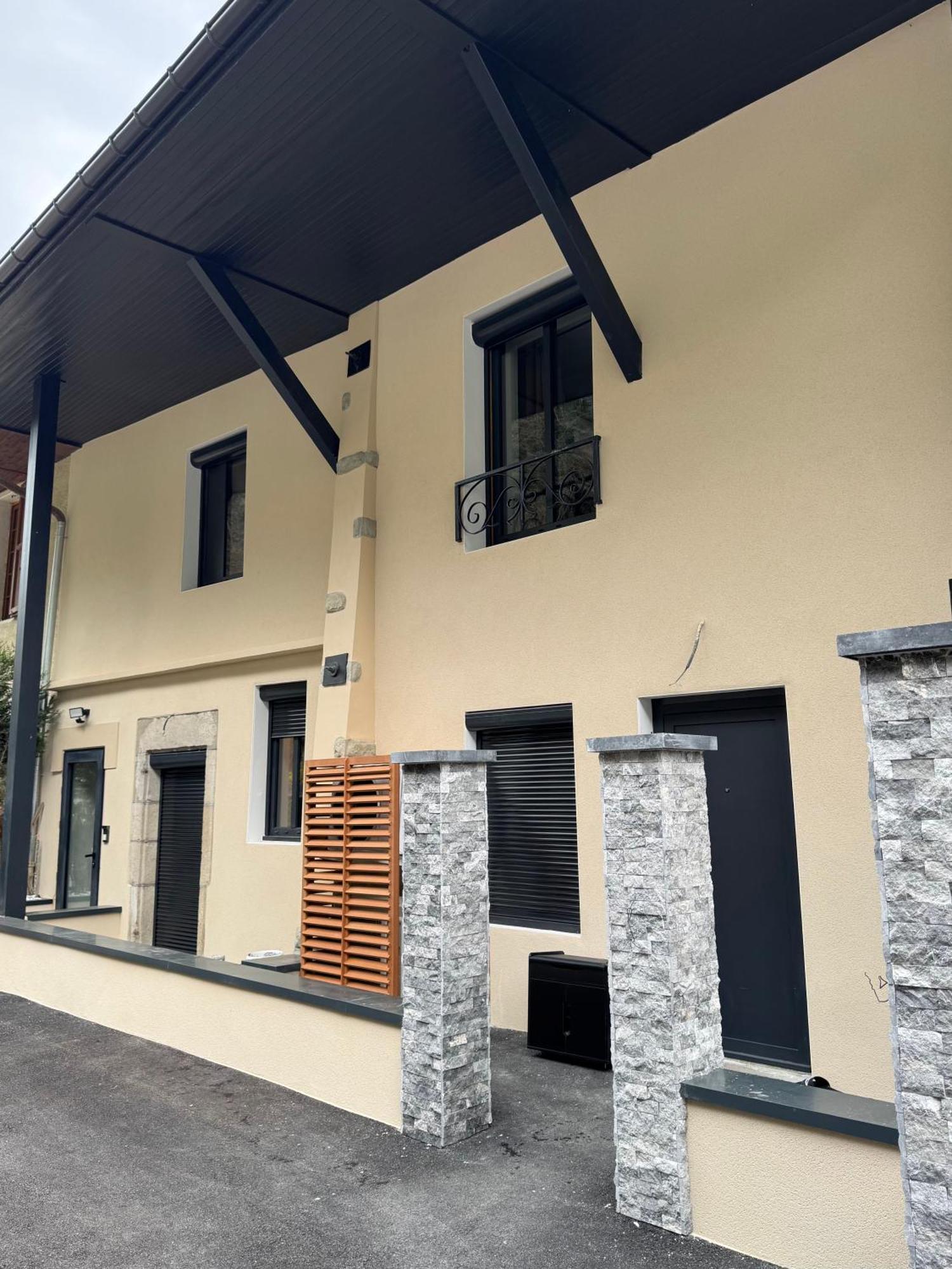 Magnifique Appartement Vue Lac - 5 Personnes Voglans Esterno foto